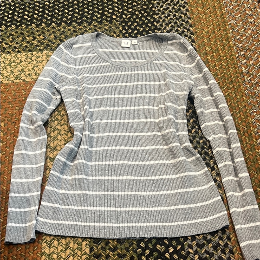 GAP Gray and White Striped Knit Top